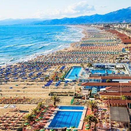 Mare Sorriso 350mt From Sea - Happy